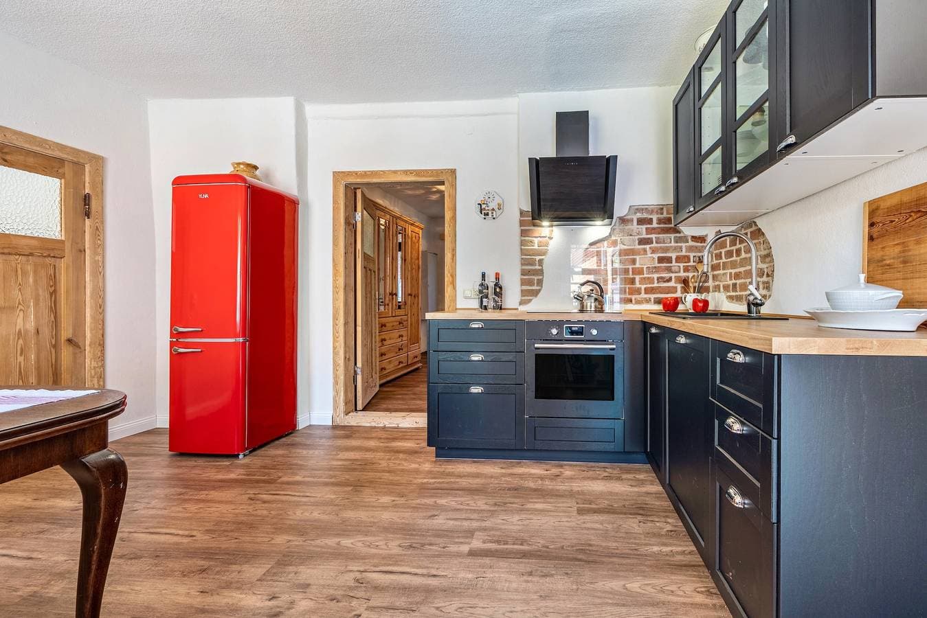 Foto 6 von 28: Ferienwohnung Kleines Glück direkt am Wasser, privater Garten, Terrasse und WLAN