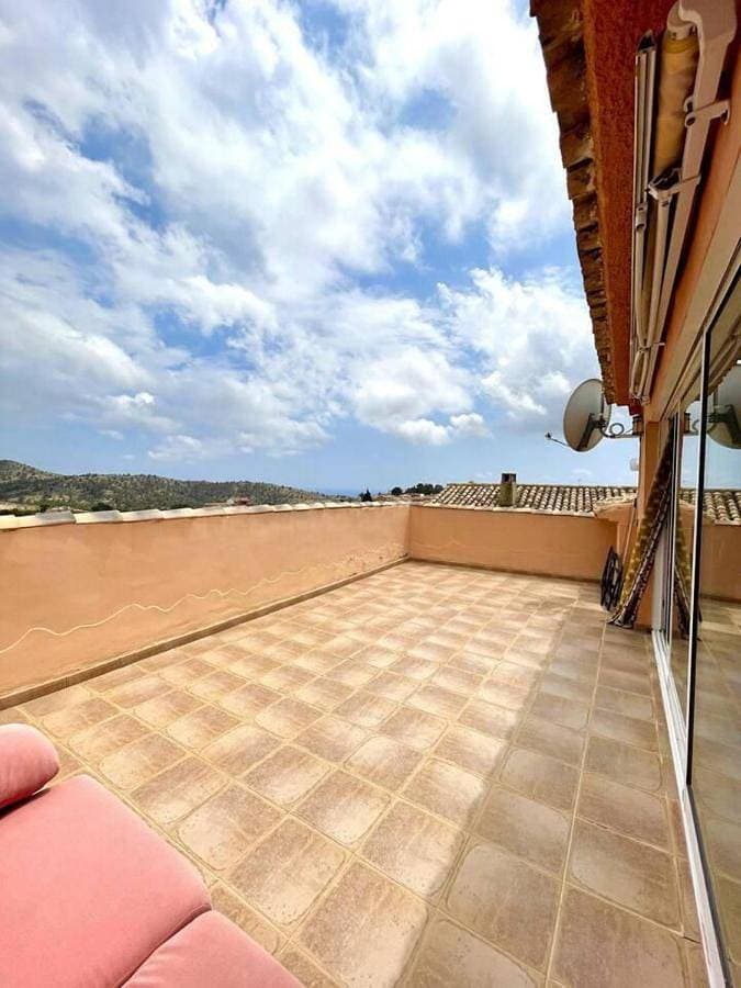 Foto 8 von 43: Immaculate 4-Bed House in Aguas de Busot