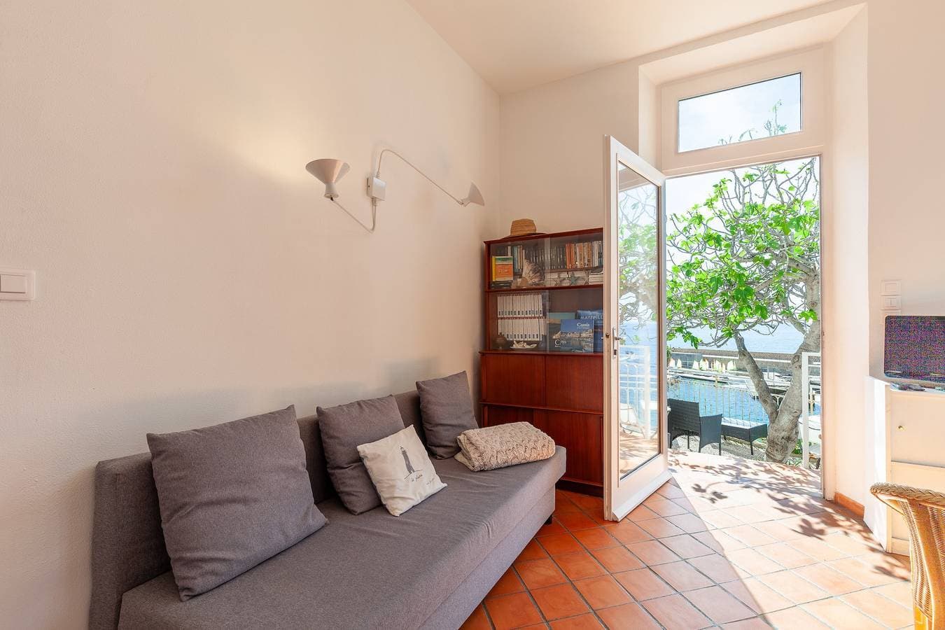Foto 4 von 21: Ferienwohnung 'L'Aiguade À Cassis' mit Meerblick, privater Terrasse und WLAN