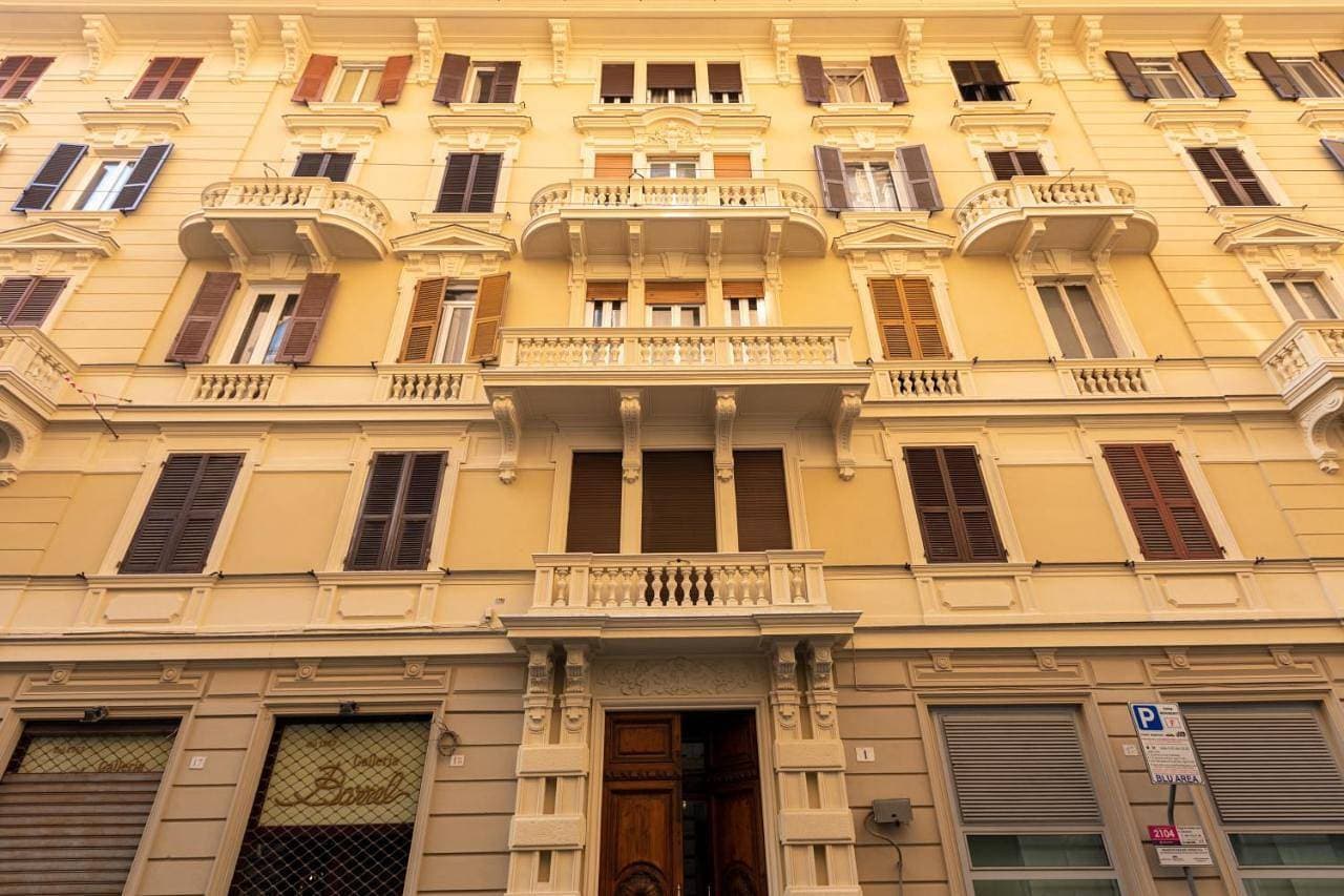 Granello Suite Central 1