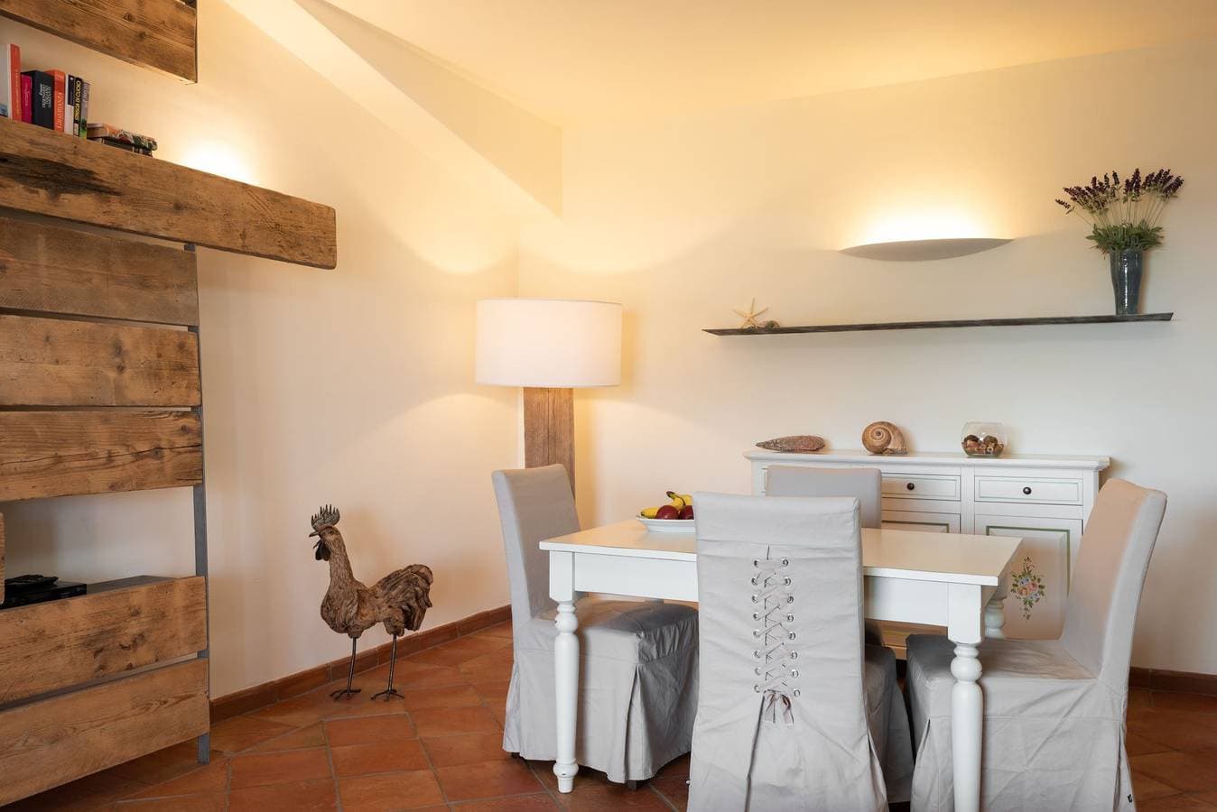 Foto 9 von 21: Ferienwohnung für 4 Personen mit Terrasse