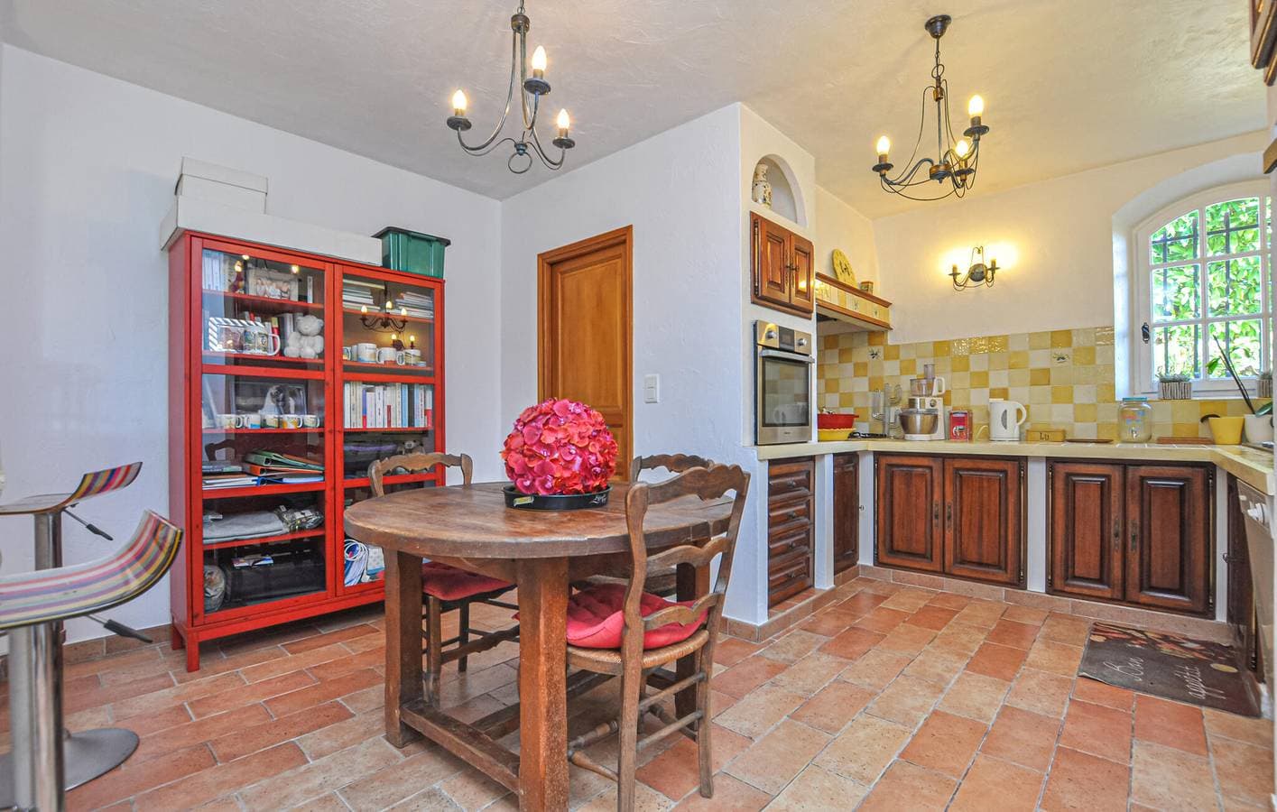 Foto 5 von 22: Gemütliche Wohnung mit Pool, Parkplatz und Terrasse - Opio