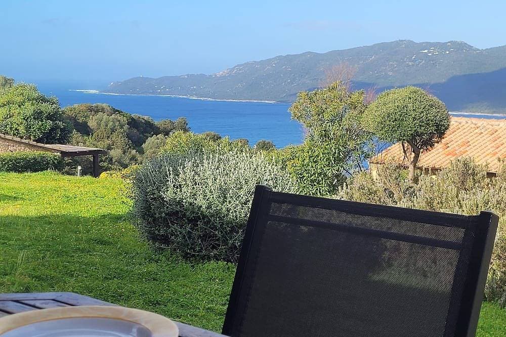 Mini-Villa mit Meerblick und WLAN in kleiner Residenz*** mit beheiztem Pool 1