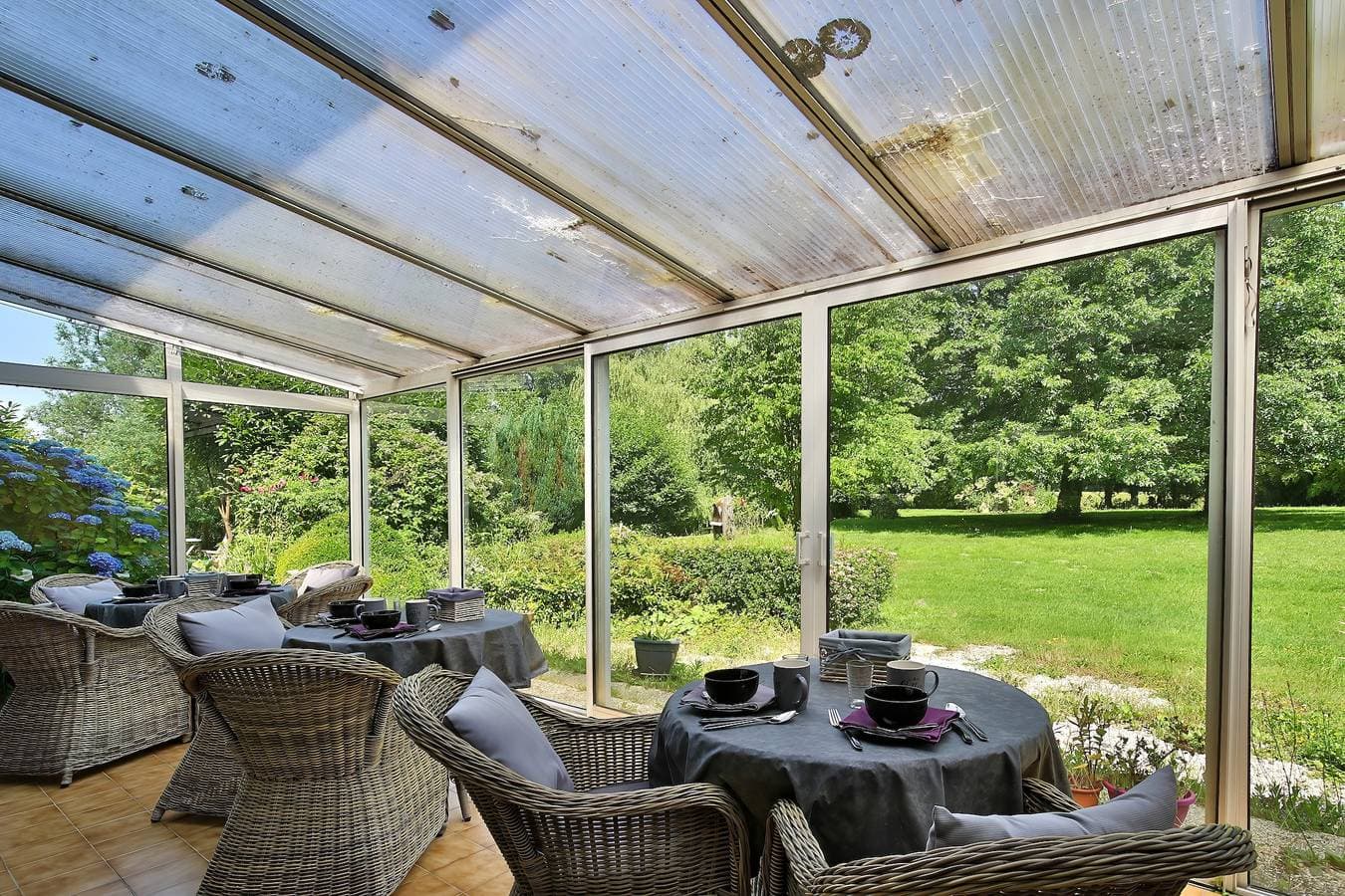 Foto 9 von 25: Zimmer Sakura – Sanftes Ambiente mit Gemeinschaftsgarten und WLAN