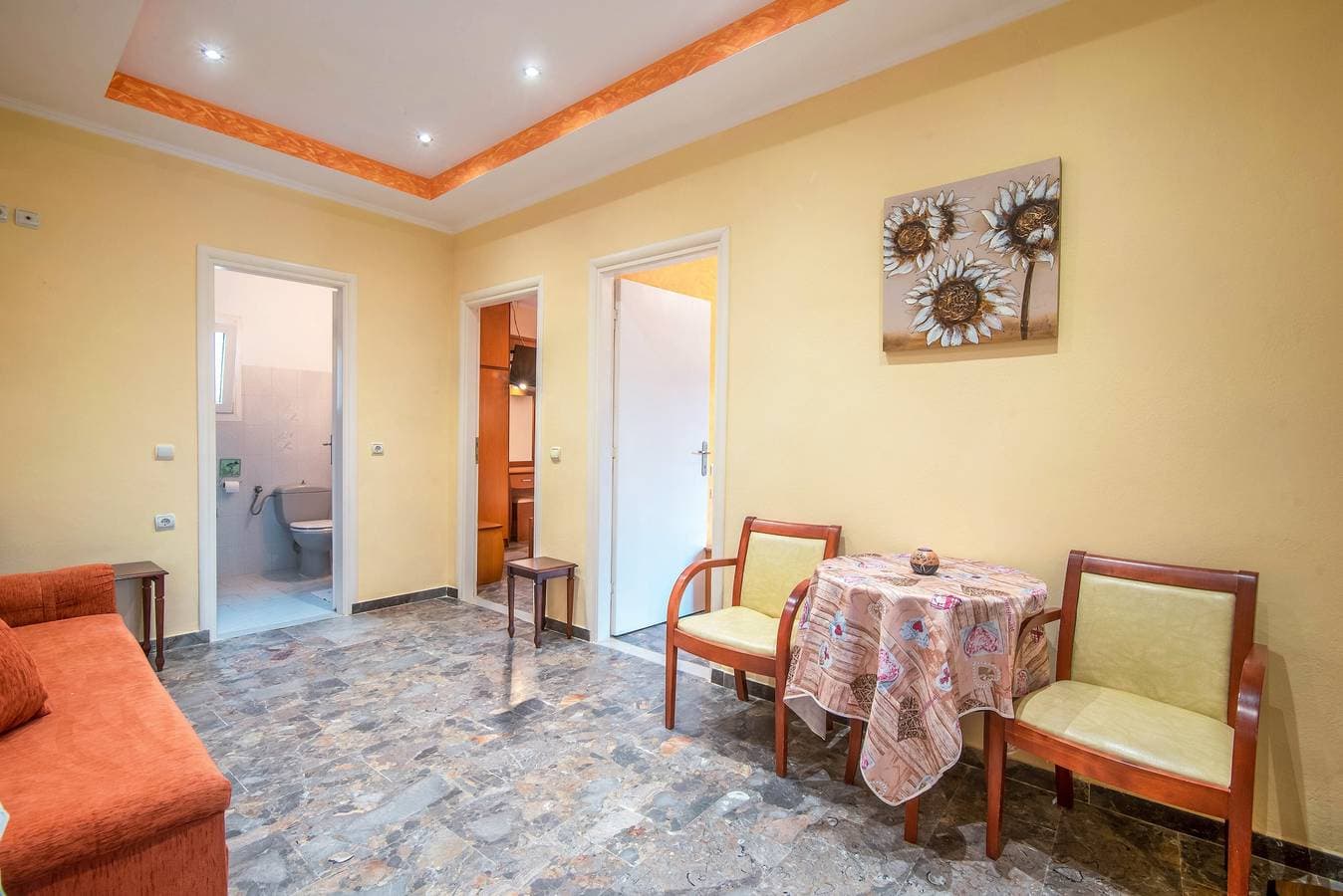 Foto 9 von 27: Einzimmerapartment "Bozikis" mit WLAN, Garten und Balkon