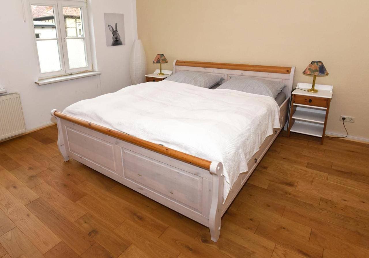 Foto 4 von 8: Economy Double Room