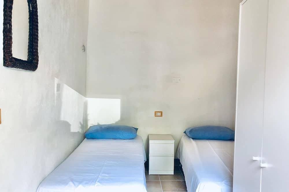 Foto 7 von 29: Blue Med Smurf, Palinuro, Cilento