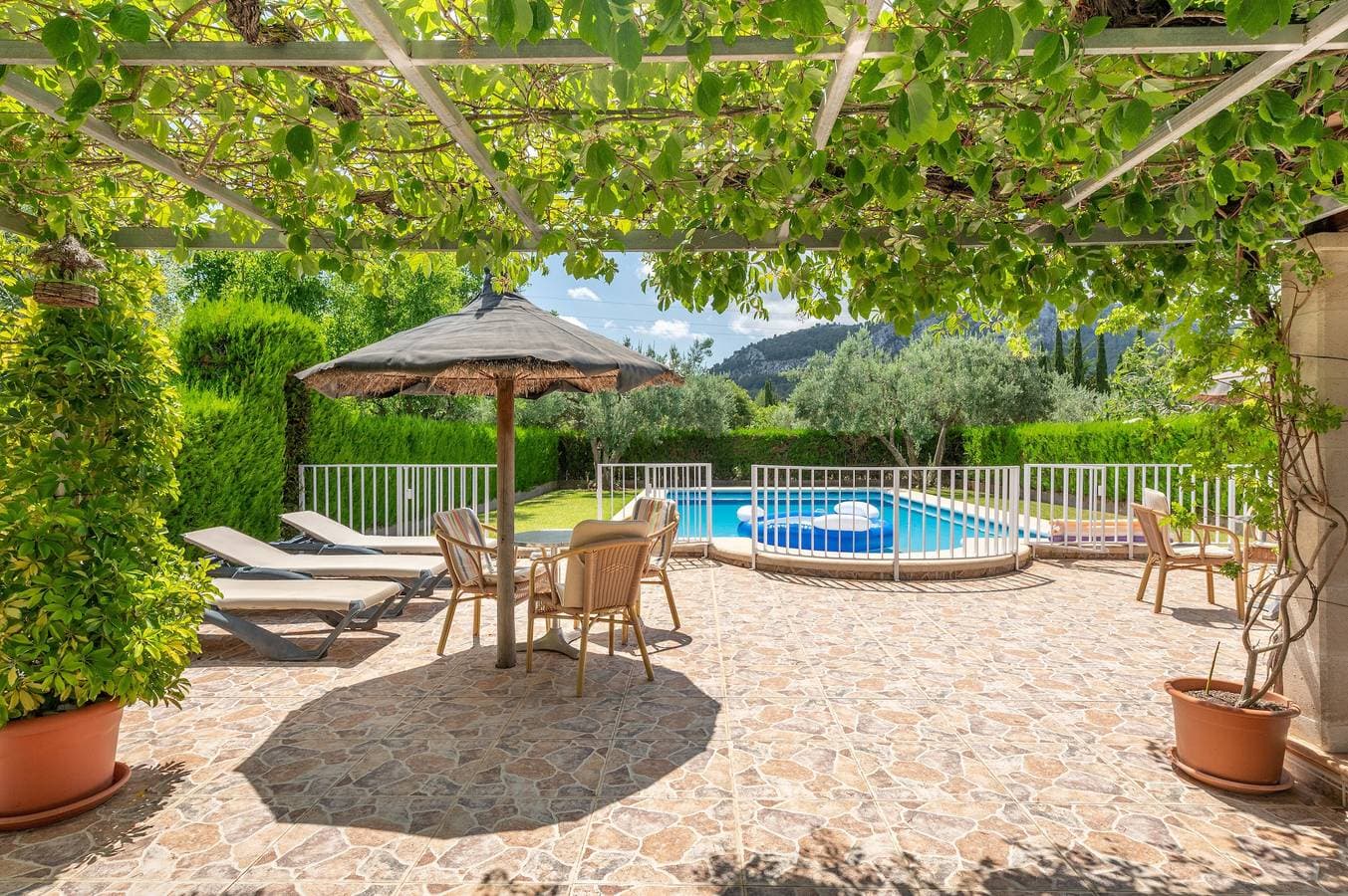 Foto 3 von 25: Villa la Rafal mit Bergblick, Pool, WLAN, Klimaanlage, Terrasse und Garten
