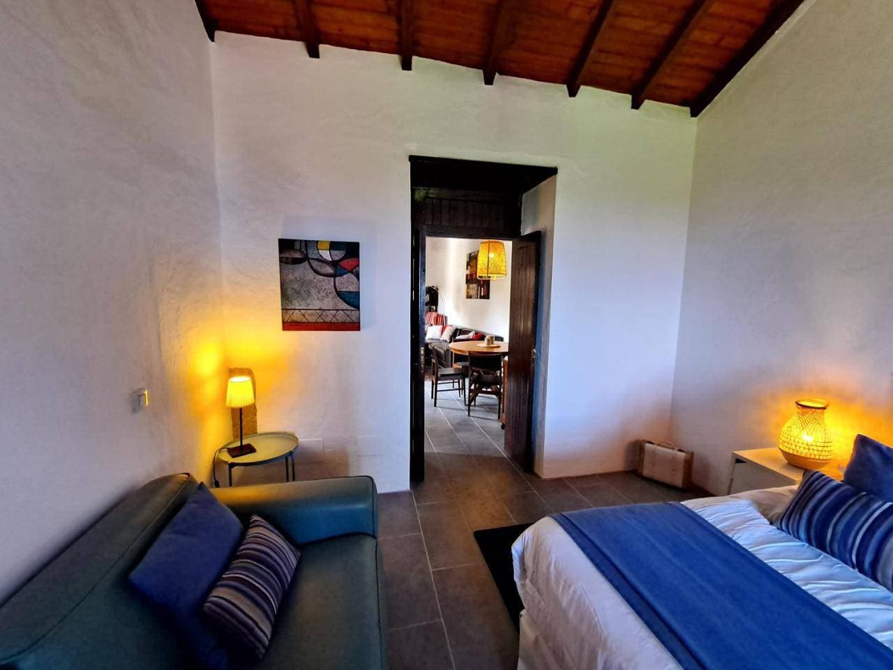 Foto 10 von 39: Three-Bedroom House
