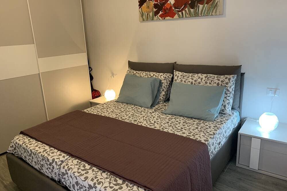 Foto 5 von 30: Neubau, Luxus 2-Bett-Wohnung mit Blick auf das Meer