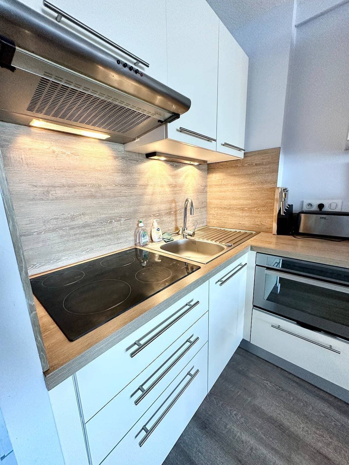 Foto 12 von 30: Ferienwohnung für 5 Personen mit Terrasse