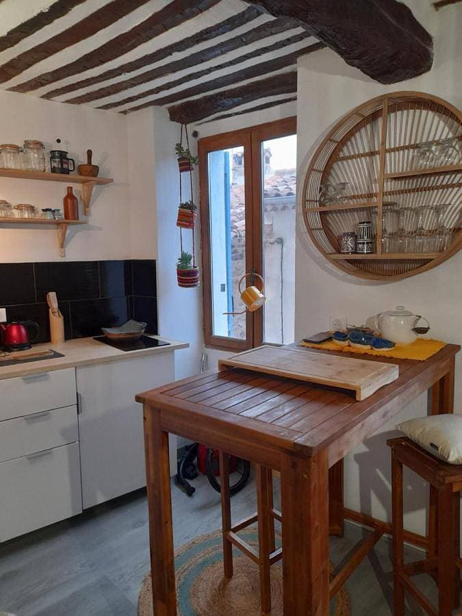 Foto 4 von 34: One-Bedroom Apartment