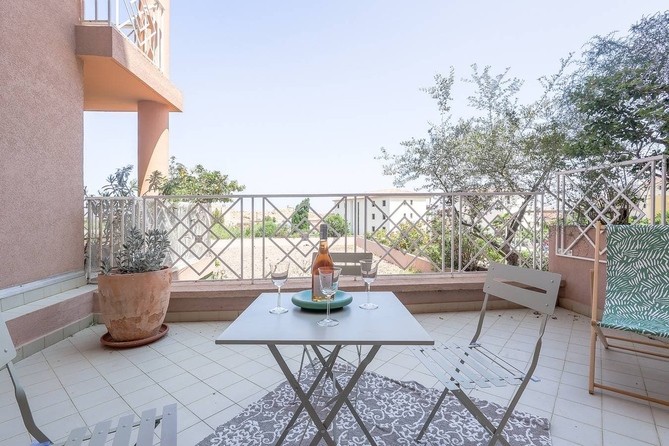 Foto 8 von 16: Ferienwohnung für 4 Personen mit Terrasse