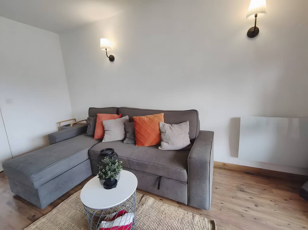 Foto 2 von 24: Appartement 'Studio Im Herzen von Praloup' mit Bergblick und Privater Terrasse