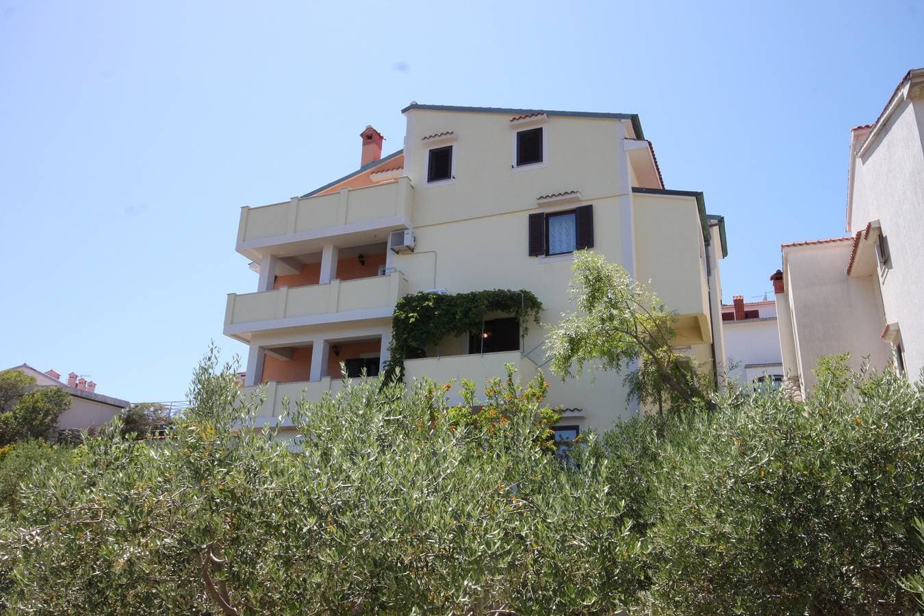 Foto 4 von 29: 1-Zimmer-Ferienwohnung mit Balkon und Meerblick Mali Losinj, Losinj A-7879-b