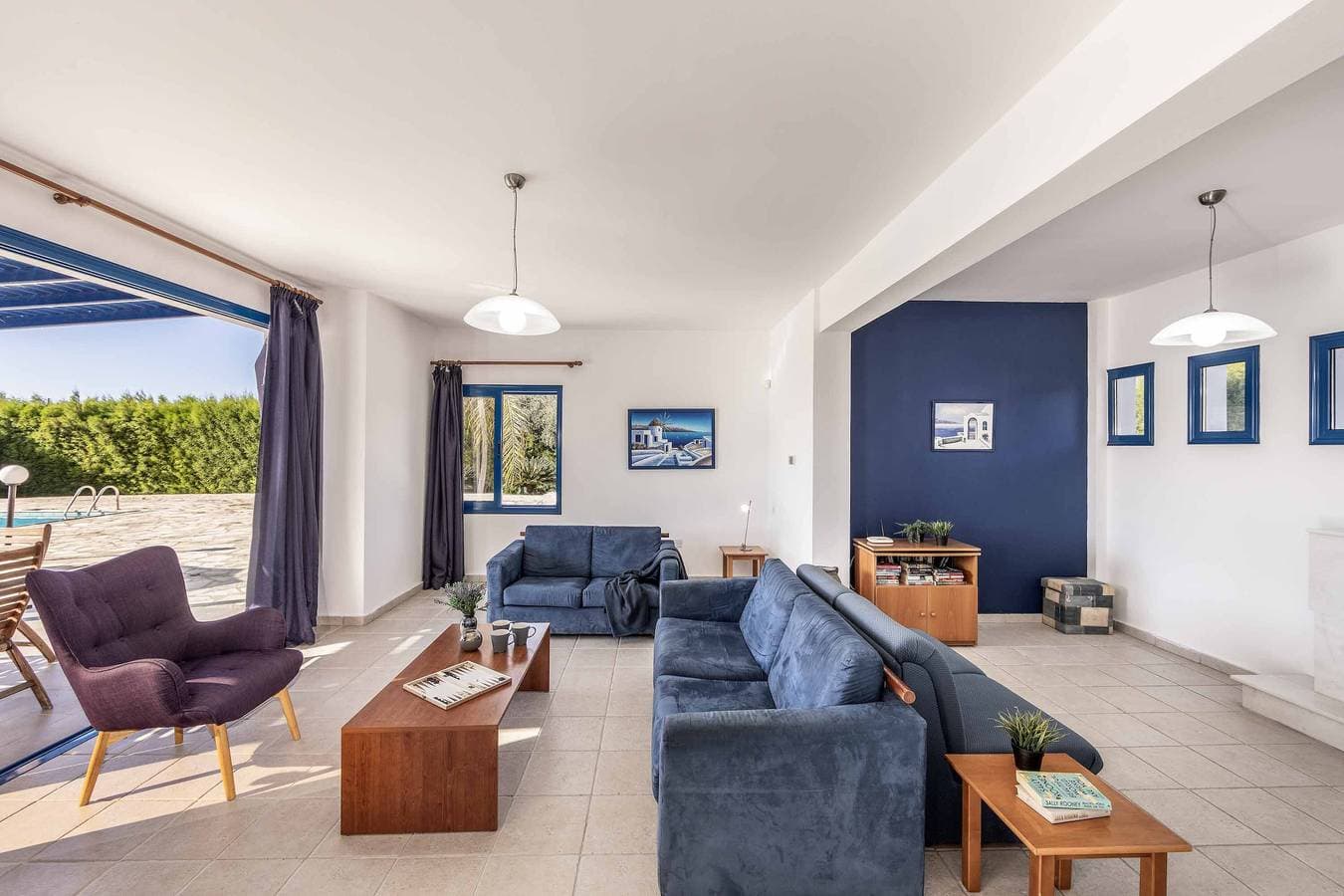 Foto 12 von 34: Villa für 6 Personen mit Balkon