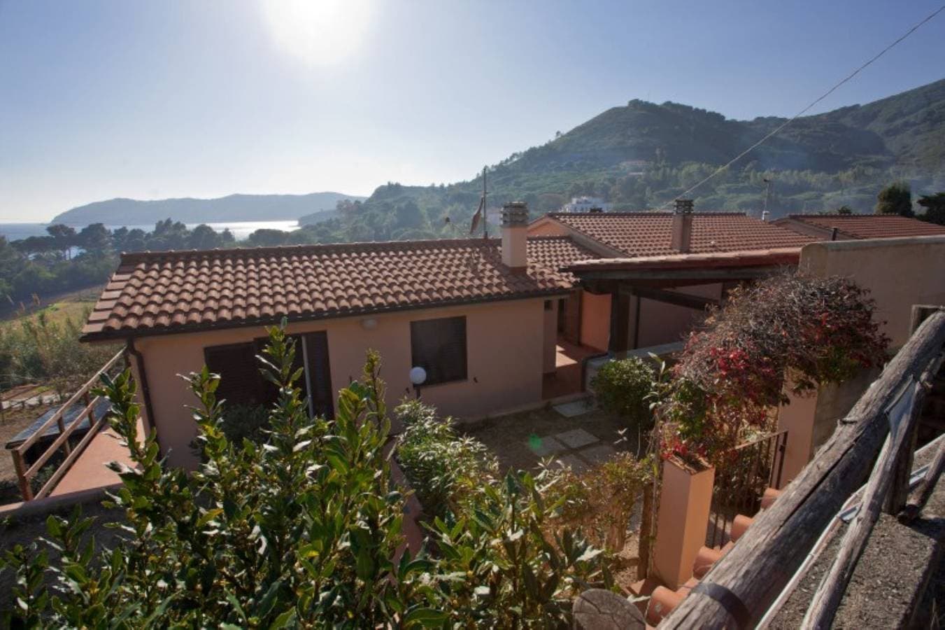 Foto 8 von 15: Ferienwohnung für 3 Personen mit Terrasse