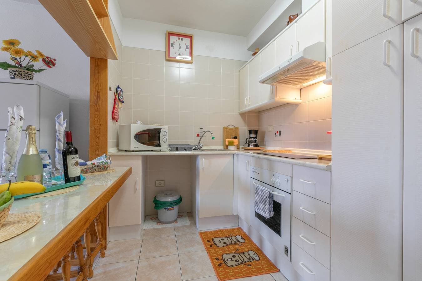 Foto 8 von 31: Ferienwohnung 'Atlantic View' mit Meerblick, Gemeinschaftspool und WLAN