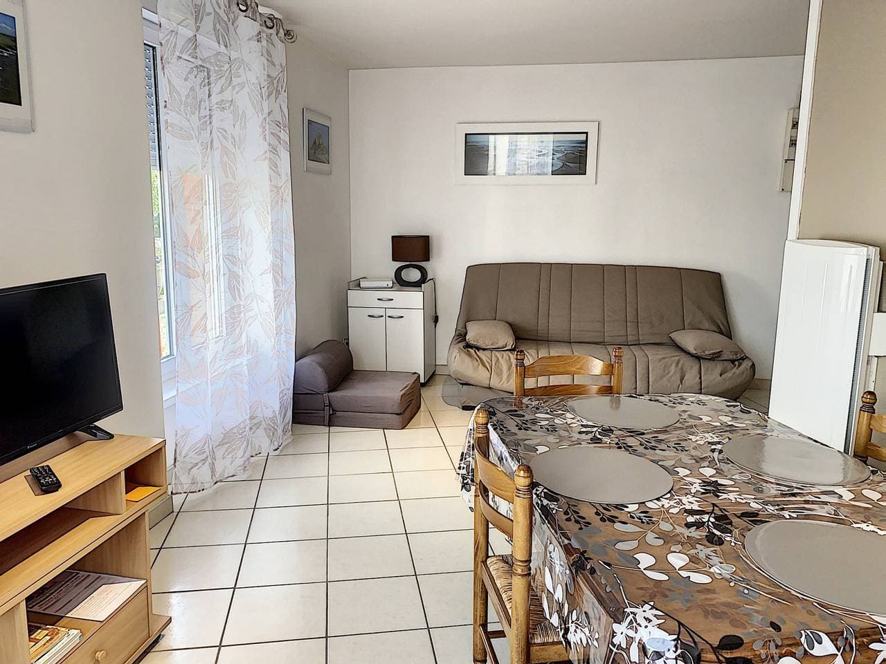 Foto 2 von 15: Studio à 100m Plage, Proche Commerces, Wifi Gratuit, Parking - Saint-Pair-sur-Mer
