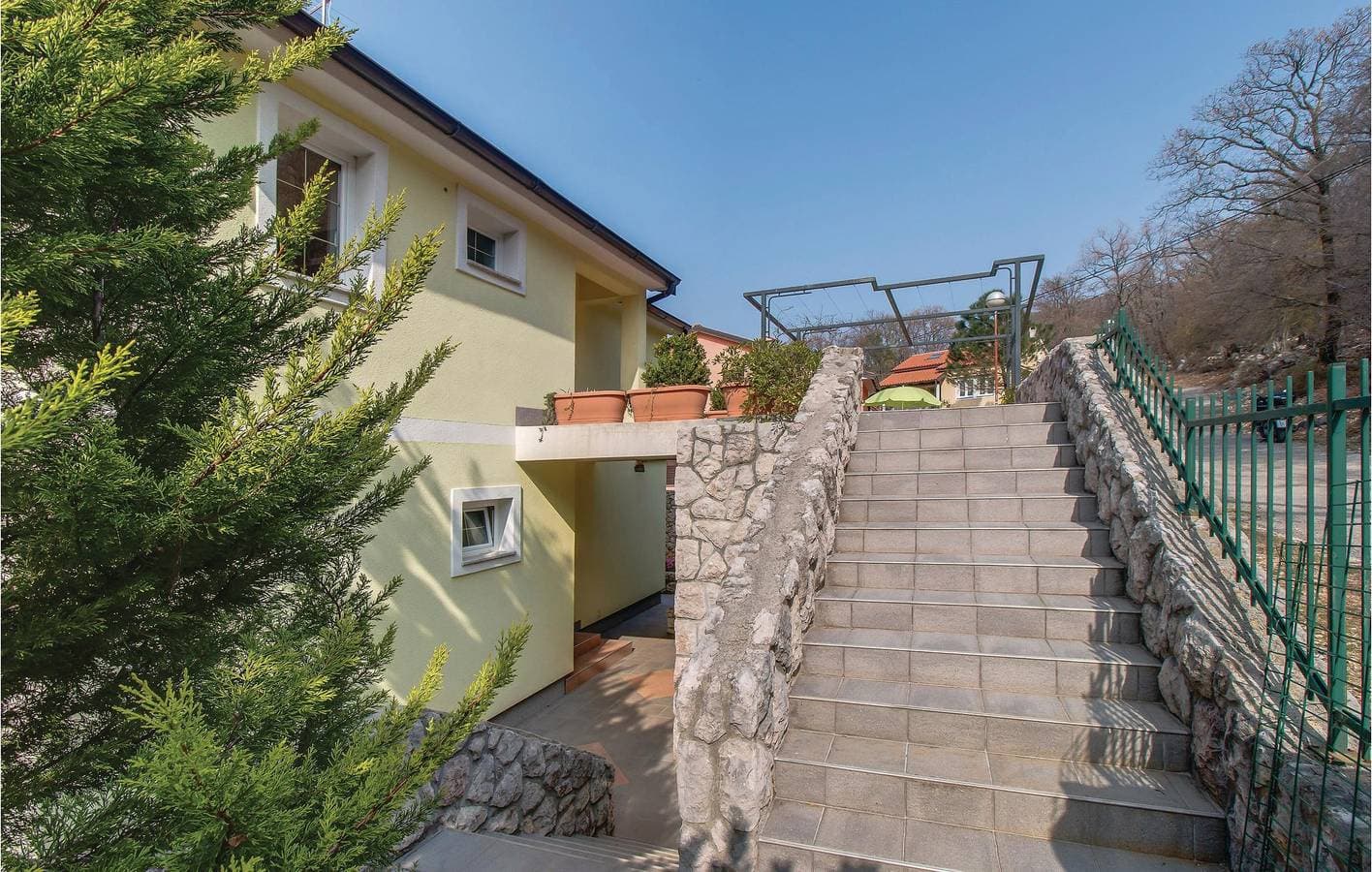 Foto 12 von 29: Gemütliche Ferienwohnung mit Terrasse, 400 m zur Küste, WLAN und Parkplatz