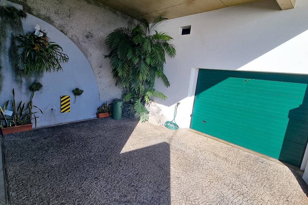 Foto 7 von 30: Ladeira Haus mit eigenem Pool | Luxuriöses | Kostenloses WIFI | in Calheta