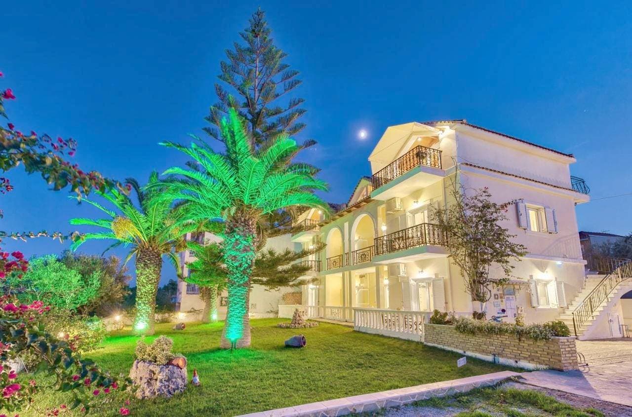Panorama Studios & Apartments 1