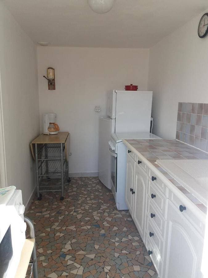 Foto 4 von 11: Three-Bedroom Home