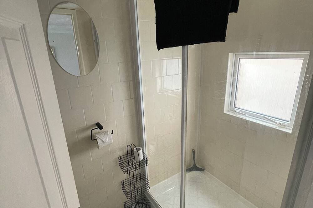 Foto 4 von 28: Private Tranquil One Bedroom Lodge With Parking and Outdoor Space. Pet Friendly!