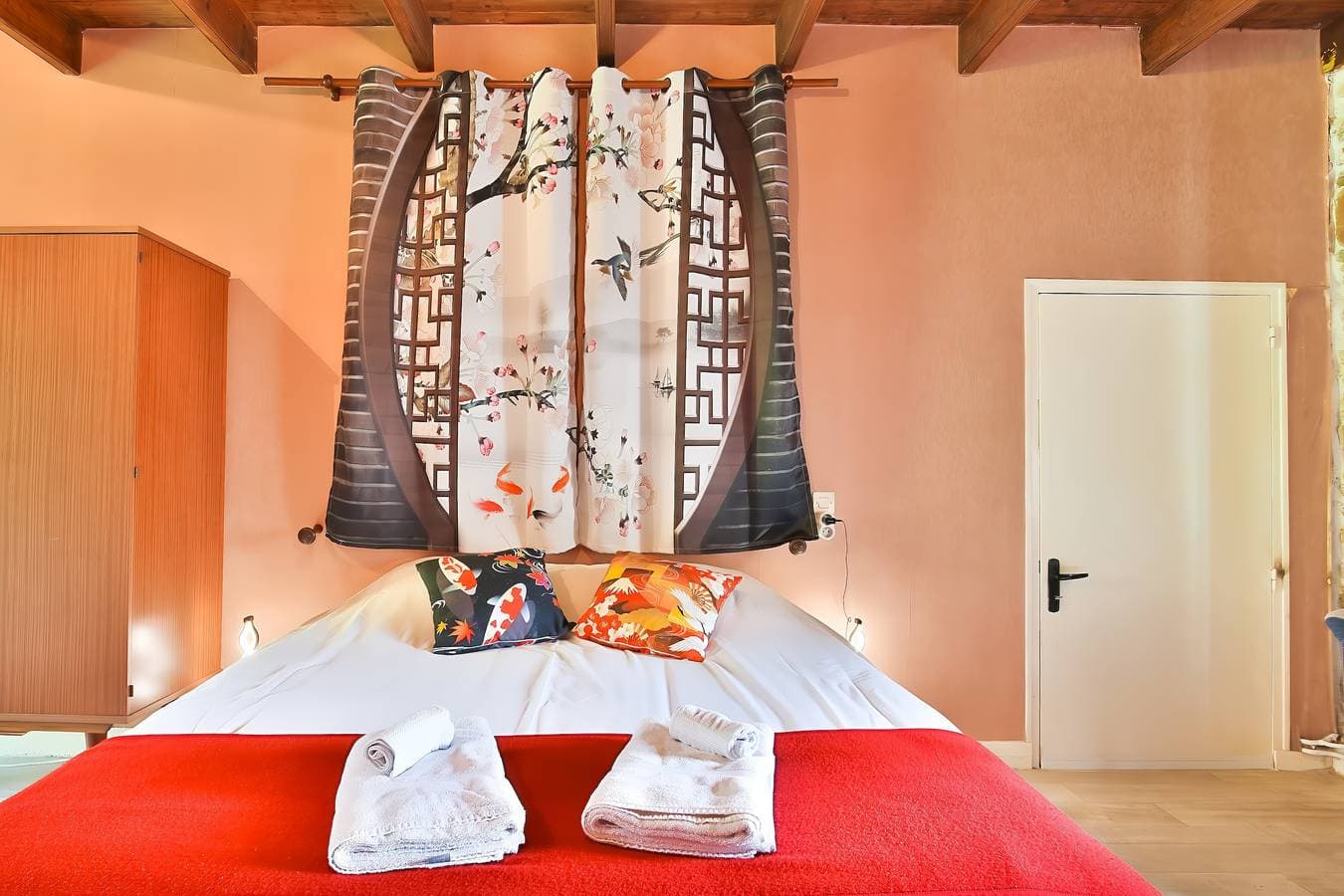 Foto 4 von 25: Zimmer Sakura – Sanftes Ambiente mit Gemeinschaftsgarten und WLAN