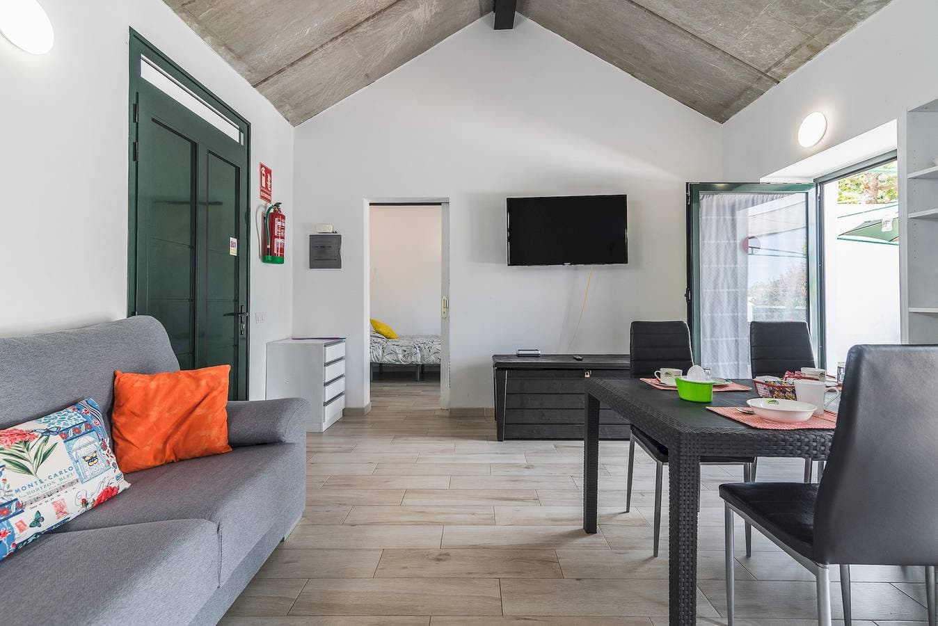 Foto 12 von 25: Ferienwohnung für 4 Personen mit Garten