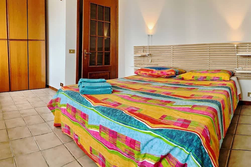 Foto 2 von 18: In an olive grove with beautiful sea view, with swimming pool