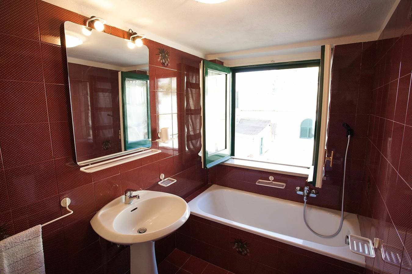 Foto 12 von 24: Ferienwohnung für 3 Personen mit Terrasse