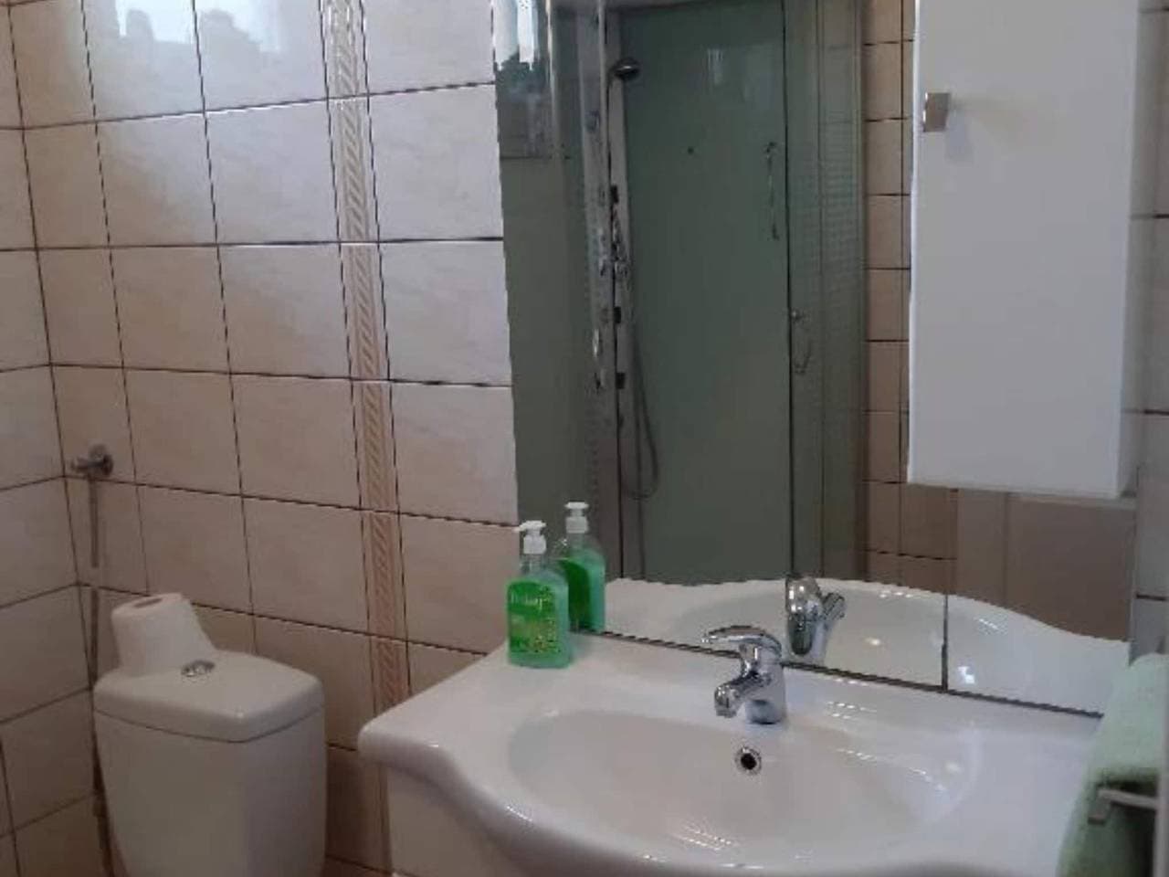 Foto 9 von 20: One Bedroom Apartment with Balcony