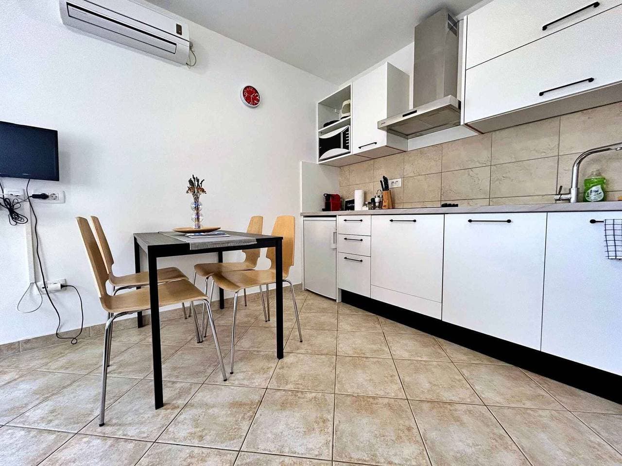Foto 3 von 33: Ferienwohnung mit Balkon und Grillmöglichkeit