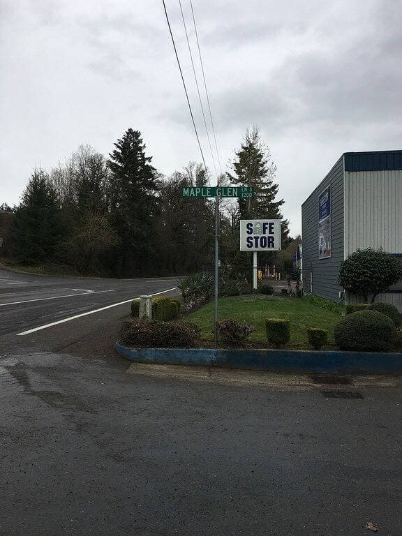 Foto 3 von 39: BunkHouse Retreat in der Minto-Brown-Insel Salem Oregon