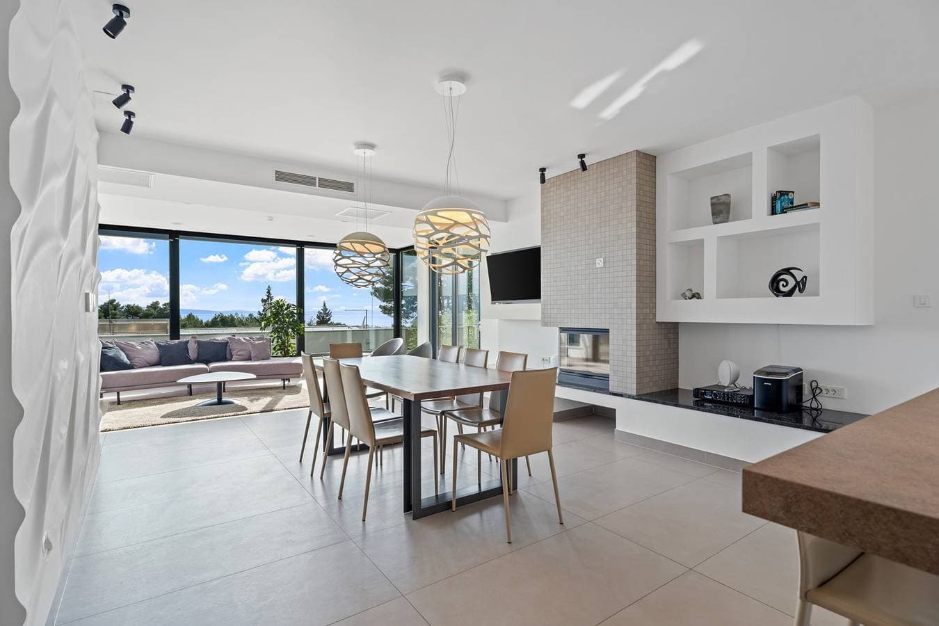 Foto 11 von 50: Neu! Luxus, direkt am Meer Villa Ivan mit beheiztem Pool nur 100 m vom Strand