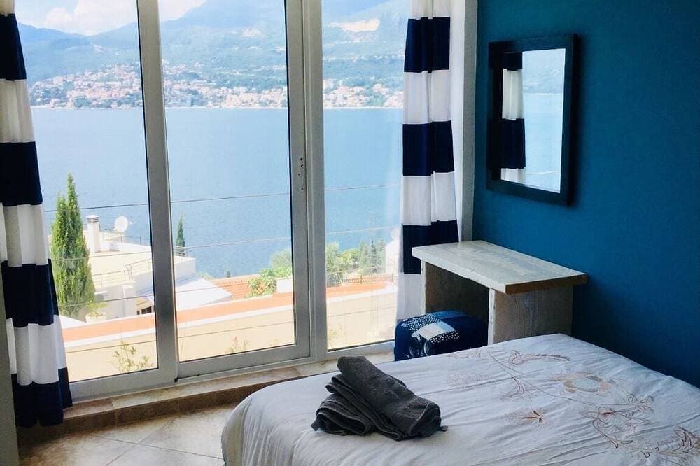Foto 5 von 30: Moderne Villa mit privatem Pool und erstaunliche Meer und die Berge