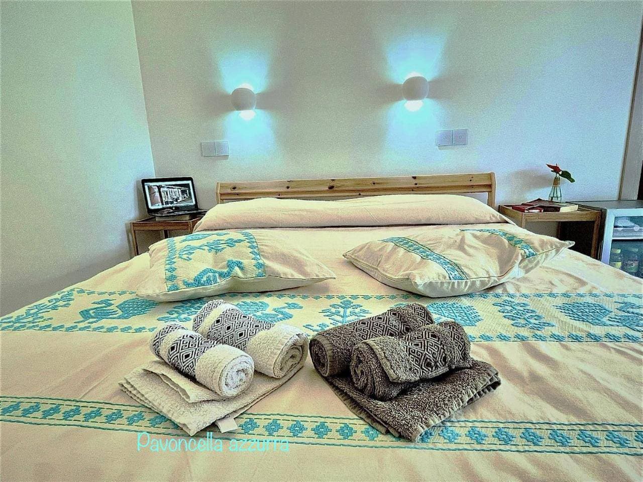 Foto 11 von 11: Double Room with Private Bathroom