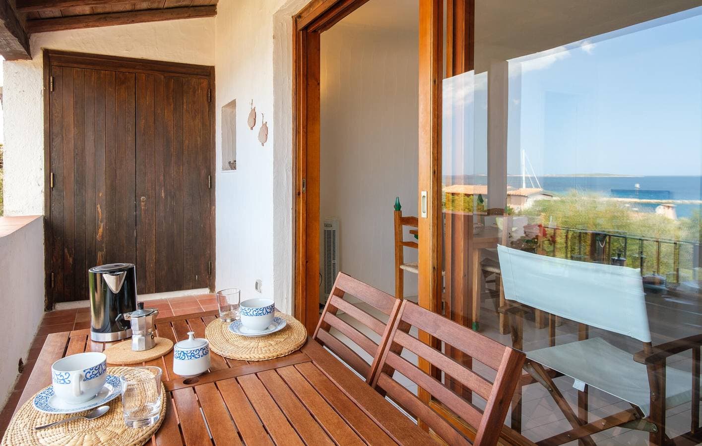 Foto 5 von 27: Apartment mit Meerblick, Parkplatz und Wifi vor Ort
