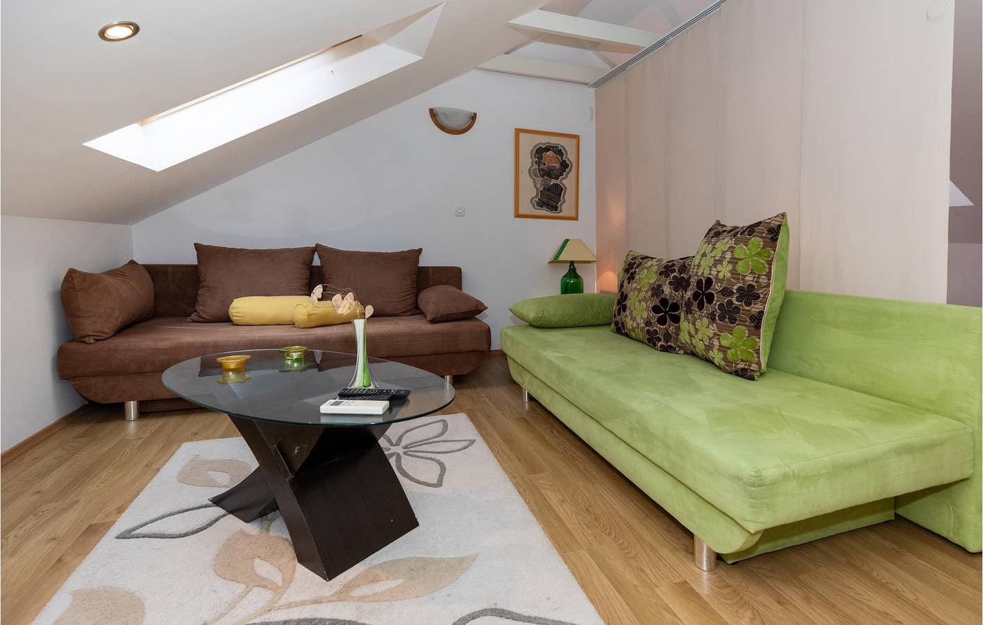 Foto 4 von 34: Gemütliches Apartment mit Meerblick, Terrasse, WLAN und nur 100 m vom Strand entfernt