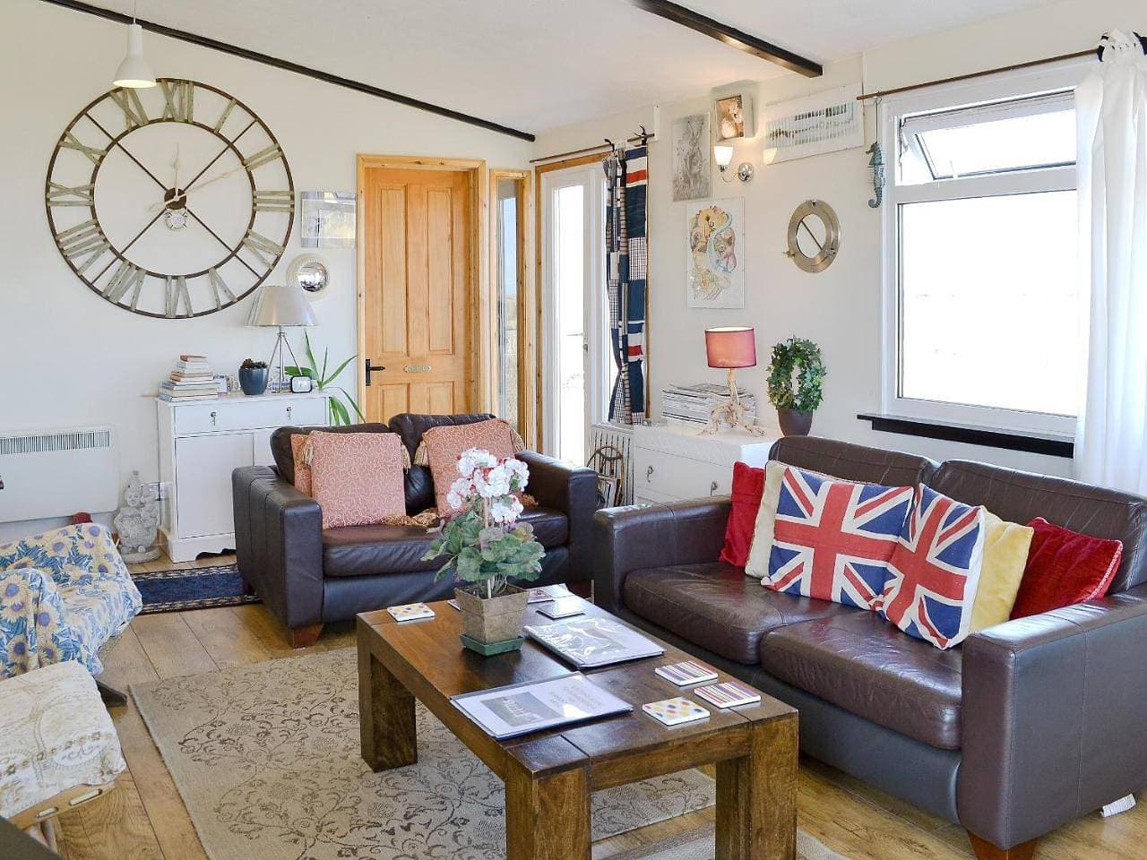 Foto 7 von 14: Two-Bedroom Holiday Home