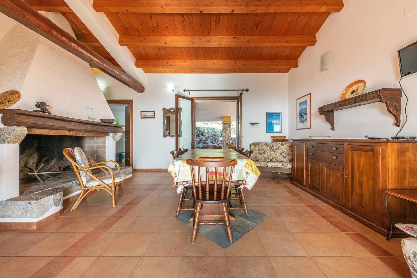 Foto 9 von 35: Villa Camilla mit Meerblick, privaten Terrassen, Garten und Balkon
