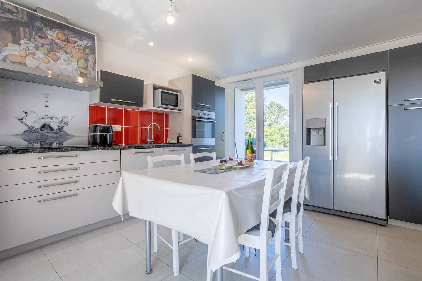 Foto 4 von 20: Ferienhaus 'Corps de Ferme au Calme' mit Garten
