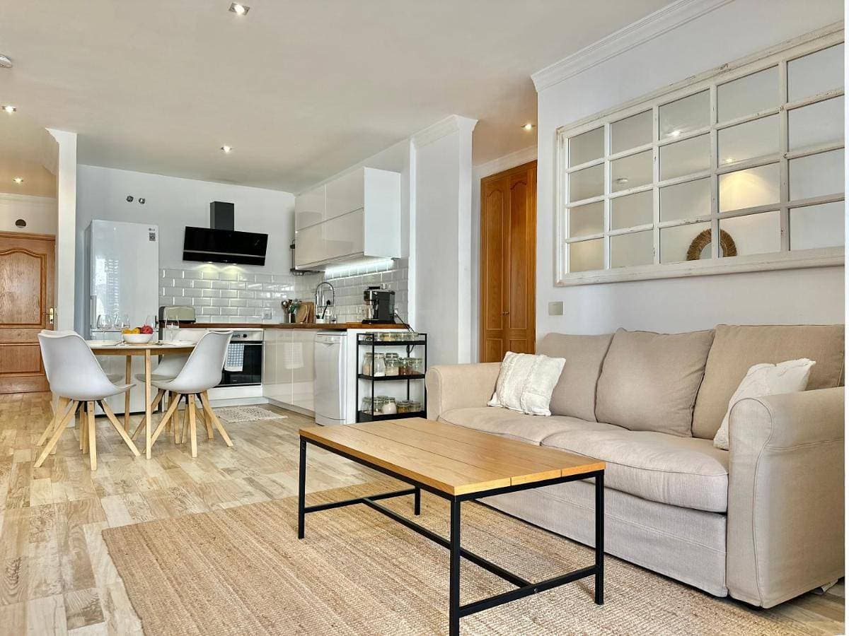 Foto 5 von 71: One-Bedroom Apartment