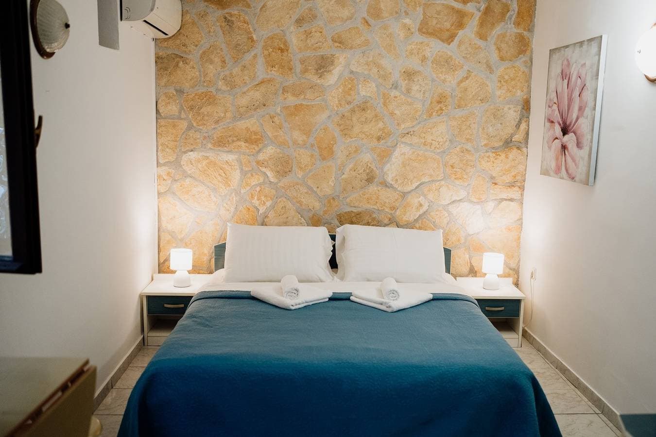 Villa Palma 3, in der Nähe des Strandes Zagazinjine, in Mali Lošinj, für zwei Personen. 1
