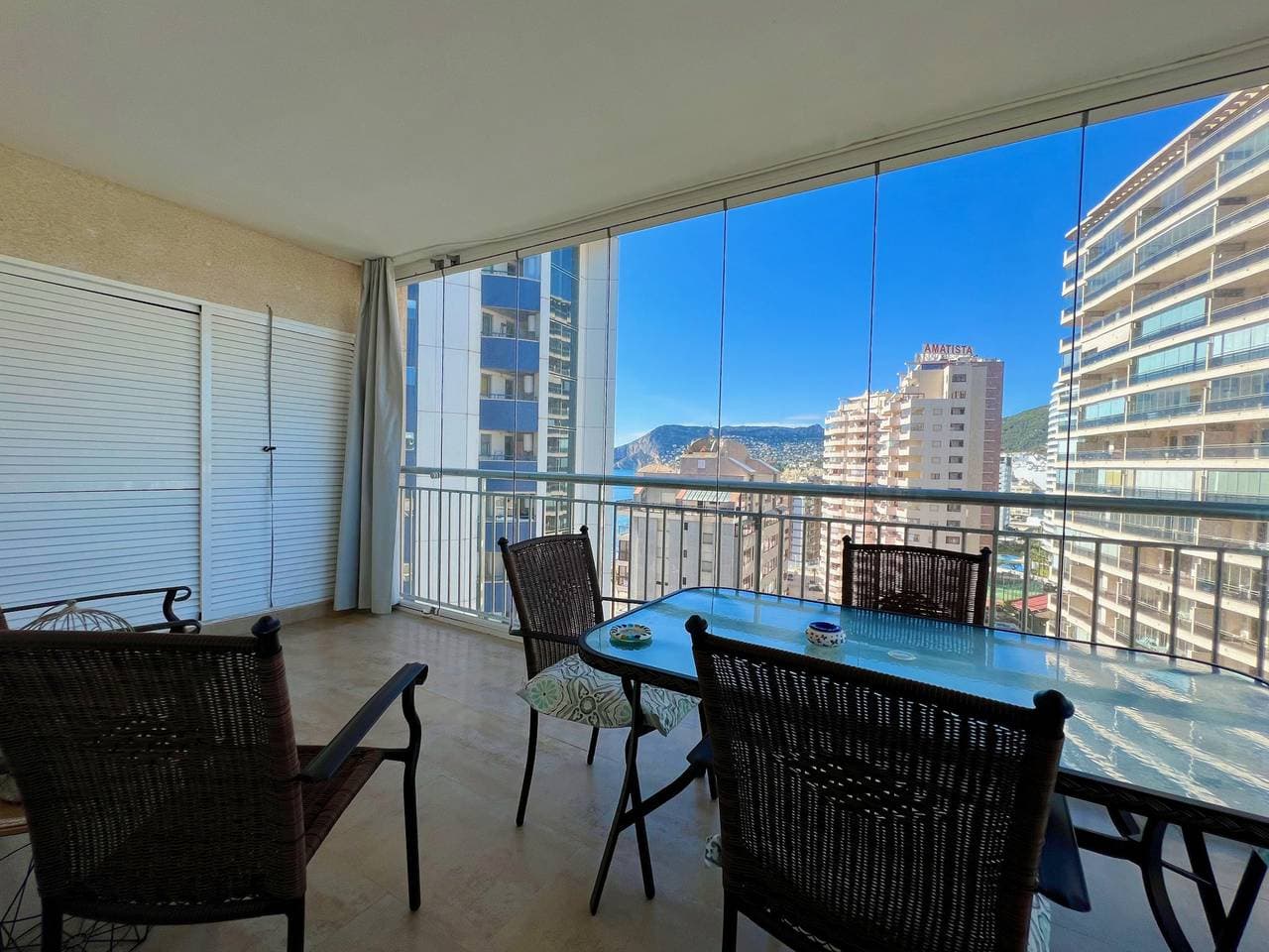Foto 5 von 18: Ferienwohnung für 4 Personen mit Terrasse