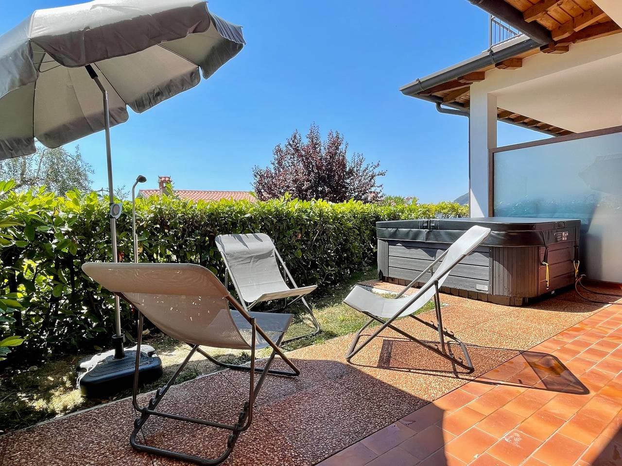 Foto 5 von 37: Neue exklusive Ferienwohnung "Suite Perlago" mit Garten und privatem Whirlpool