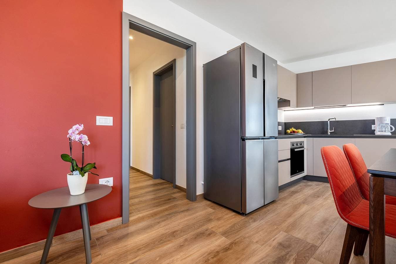 Foto 13 von 31: Ferienwohnung "Il Cinque" mit Seeblick, Gemeinschaftspool und WLAN
