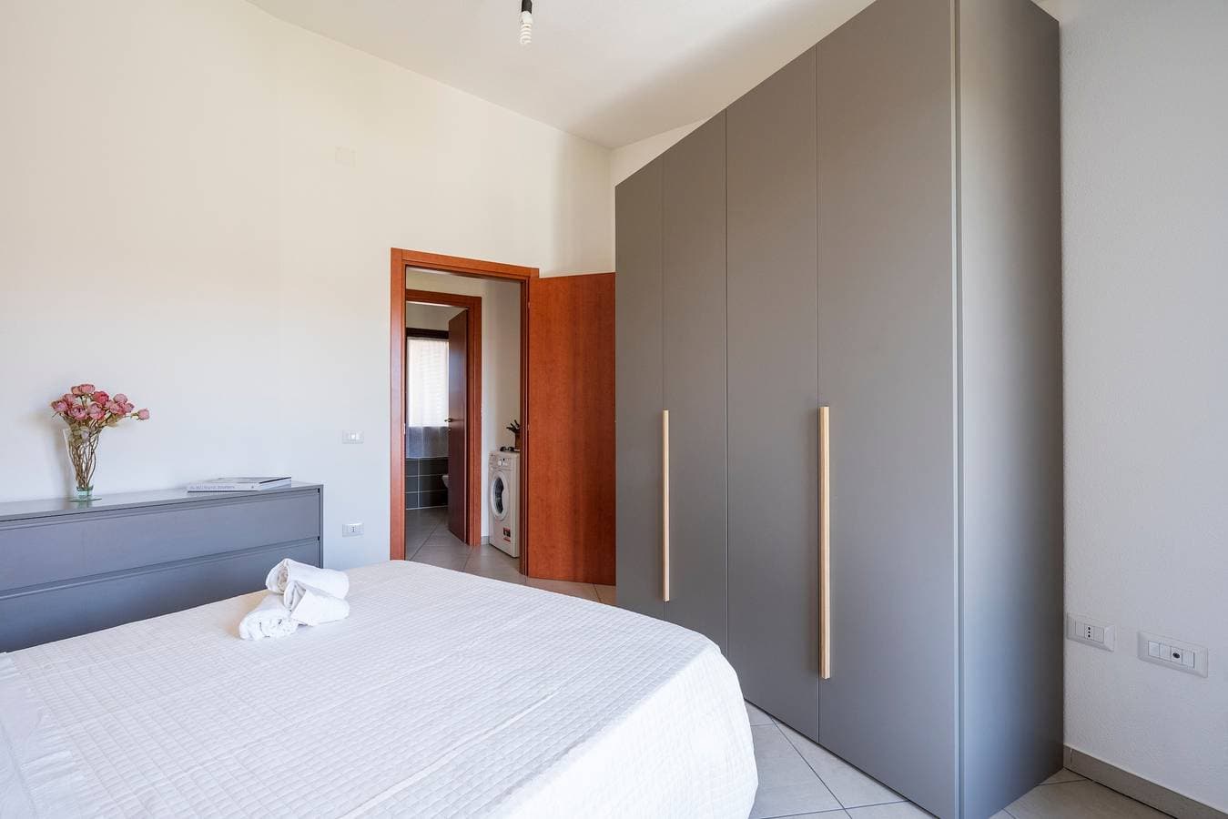 Foto 12 von 20: Ferienwohnung 'Bernabé' mit Privatterrasse, Balkon und Klimaanlage