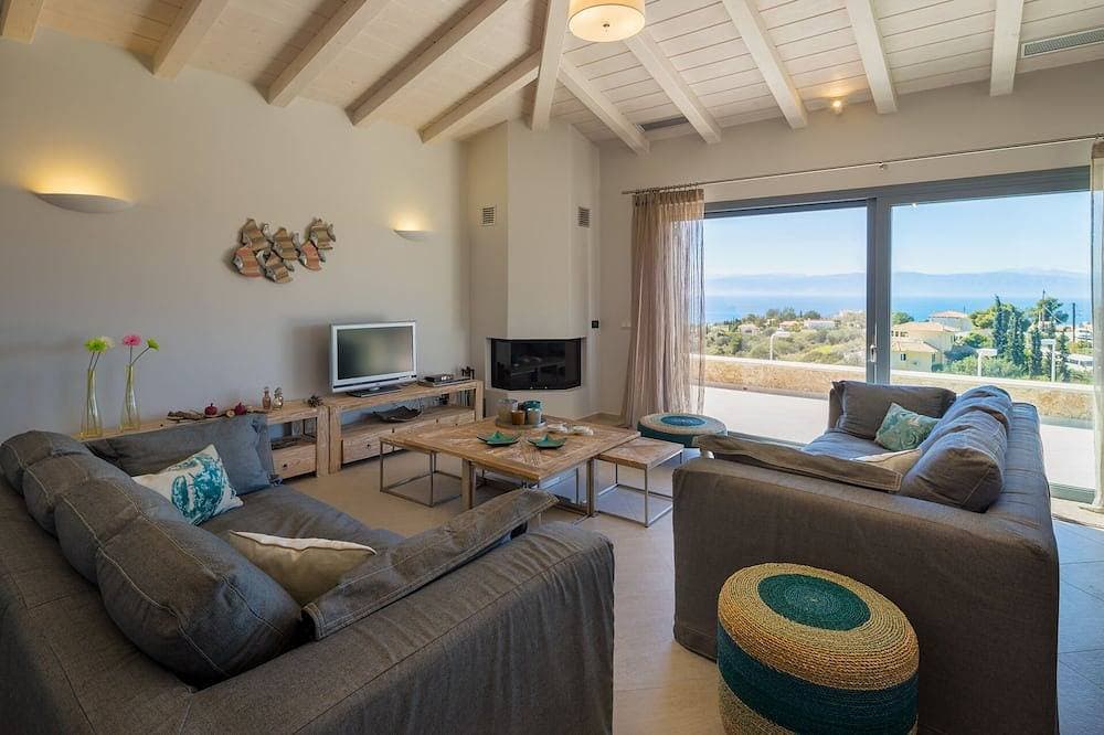 Foto 9 von 19: Abgelegene, wunderschöne Villa mit privatem Pool und Tennisplatz